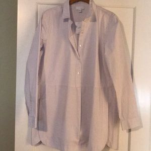 Pullover dress shirt
